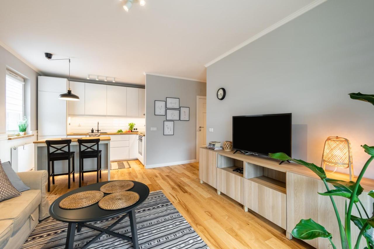 Komfortowy Apartament Z Parkingiem Вроцлав Экстерьер фото