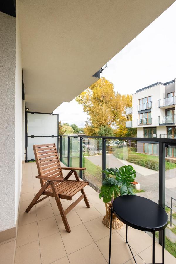 Komfortowy Apartament Z Parkingiem Вроцлав Экстерьер фото